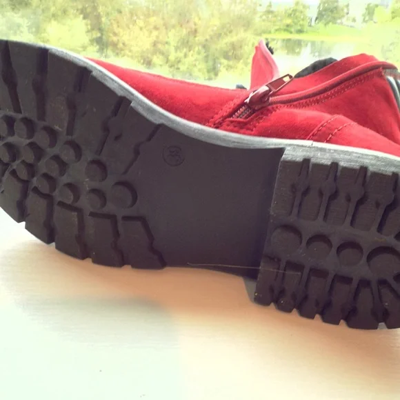 German Red Suede Lace Up Combat Boots - Picture 4 of 6